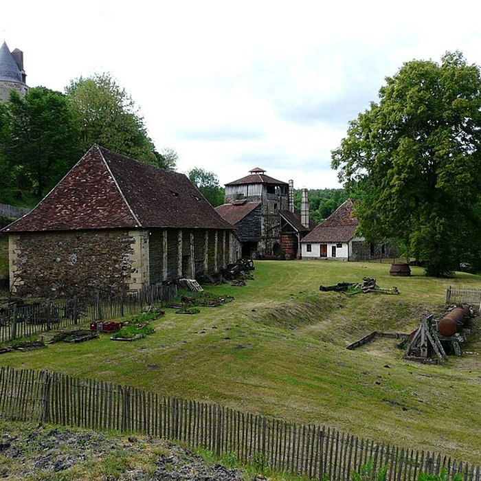 Photo de Château de la Forge à Savignac-Lédrier