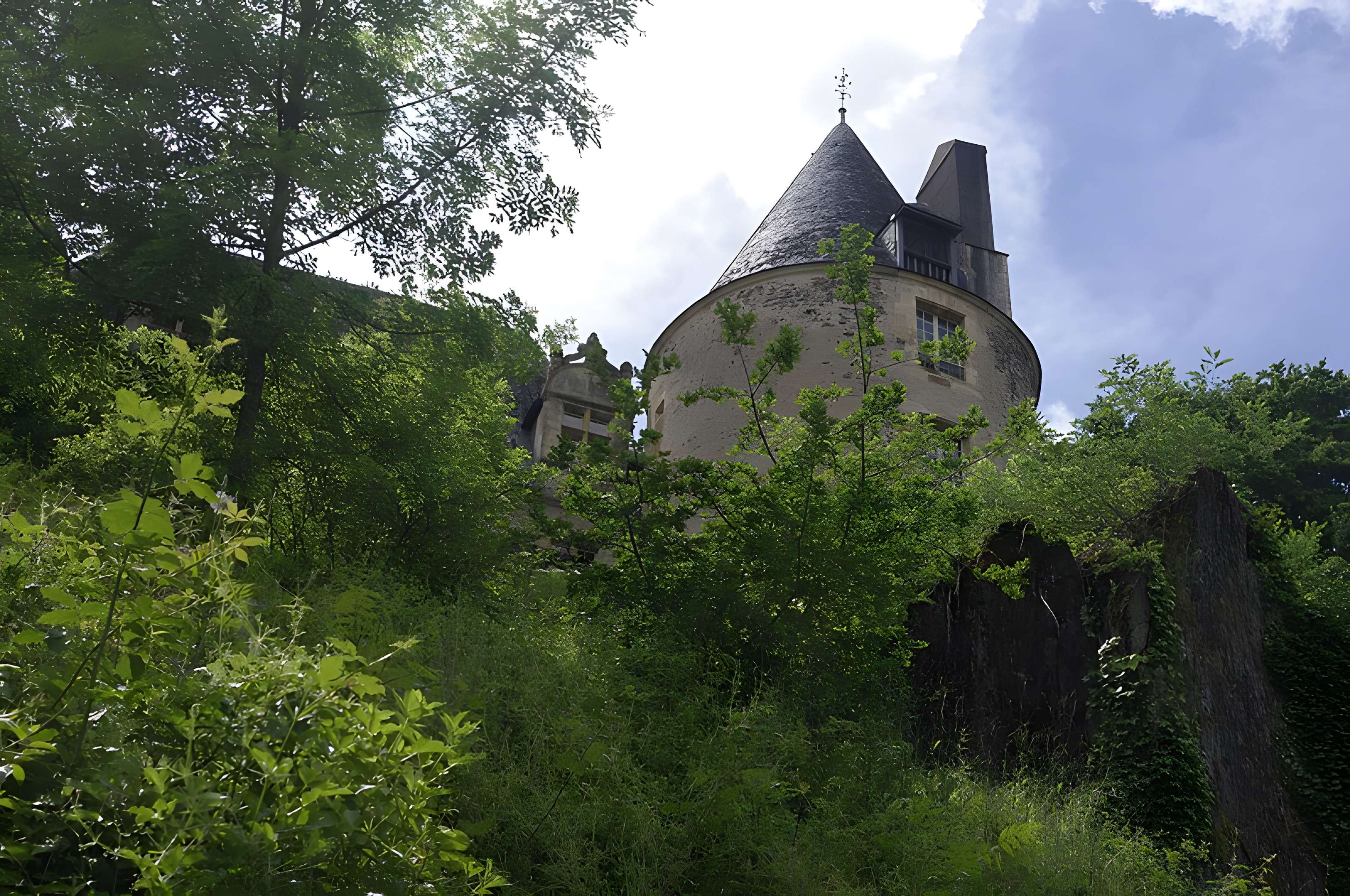 Château de la Forge à Savignac-Lédrier