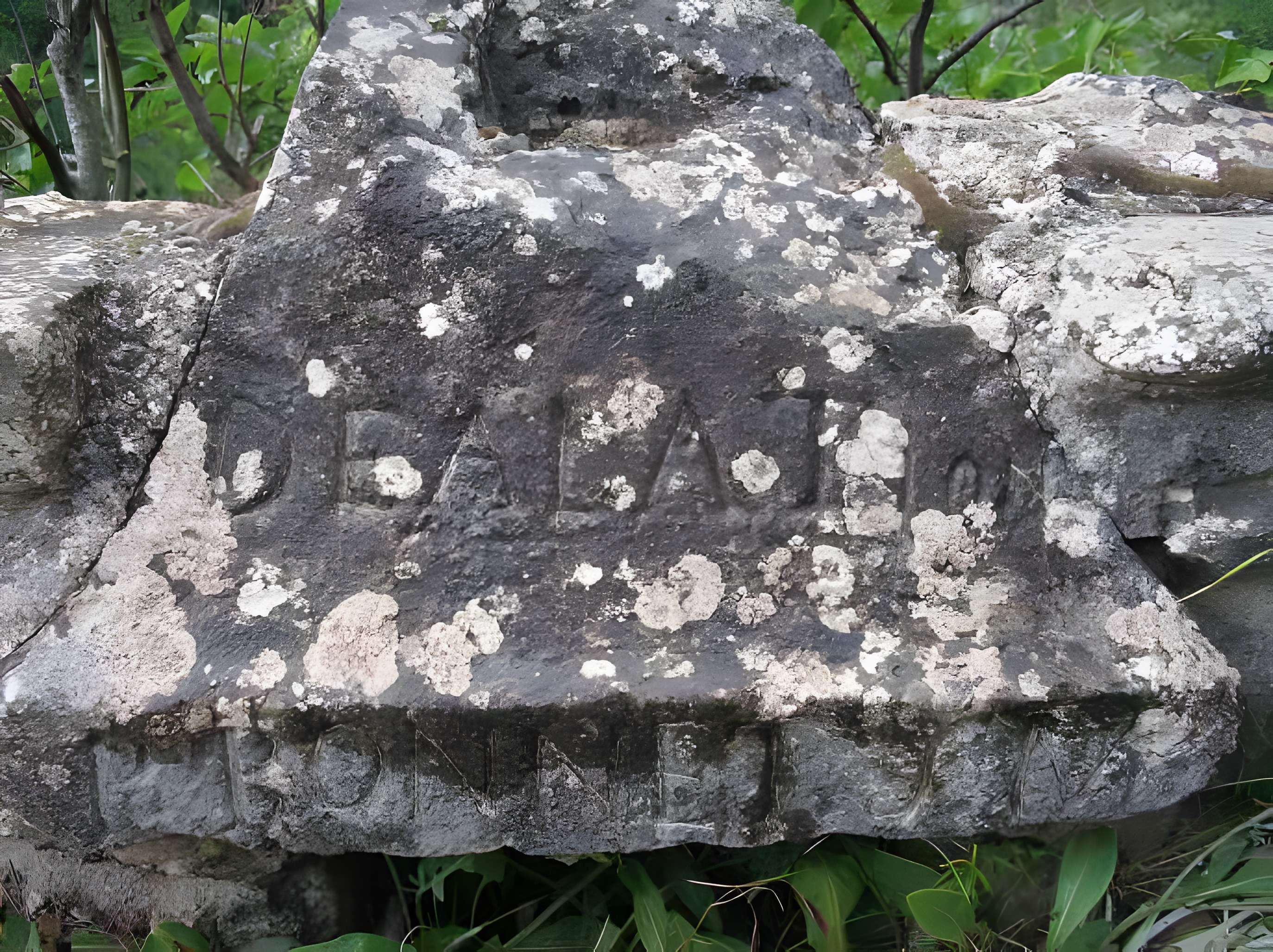 Pont de la Reine Jeanne à Entrepierres