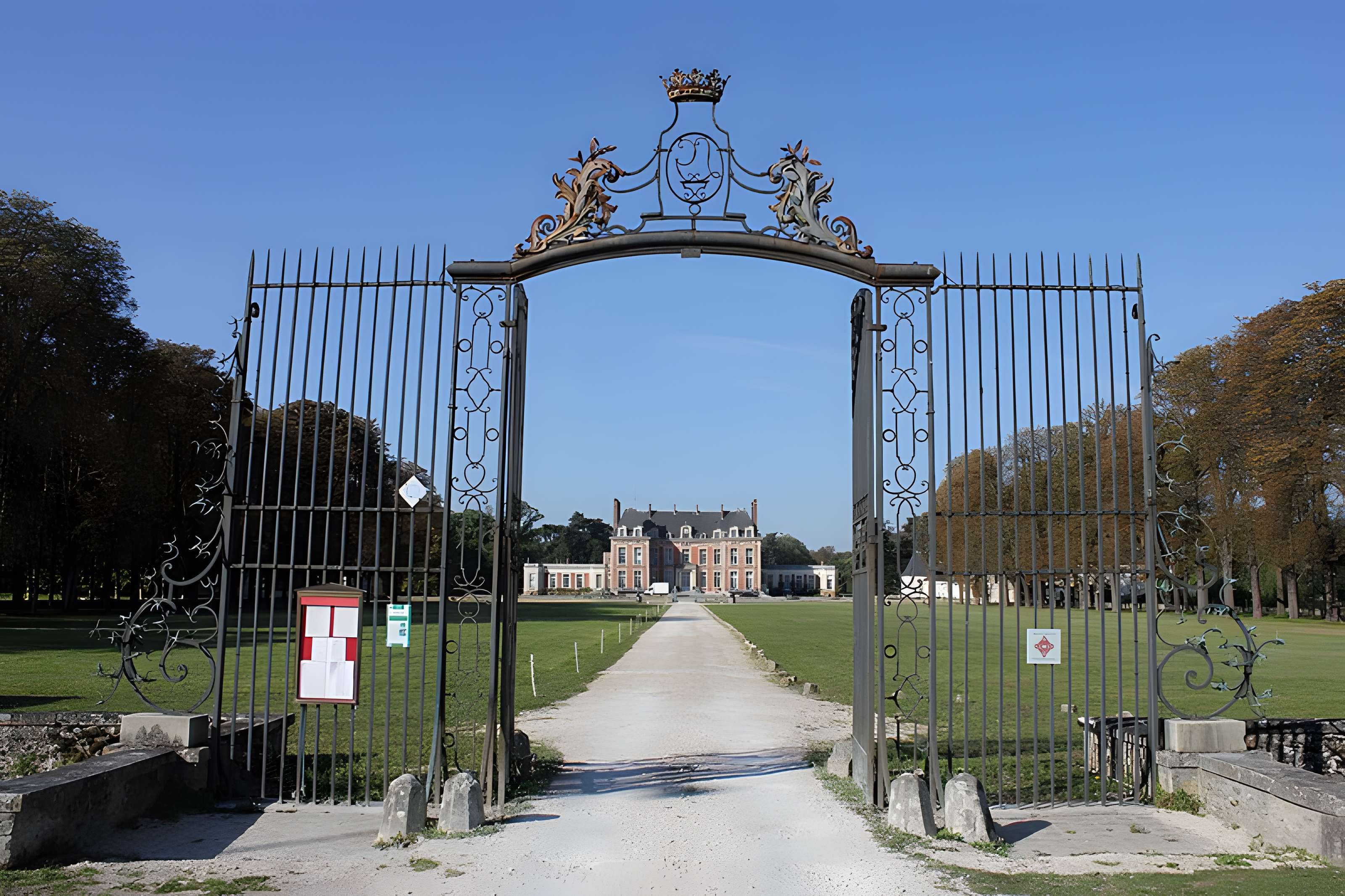 Château de la Grange à Yerres