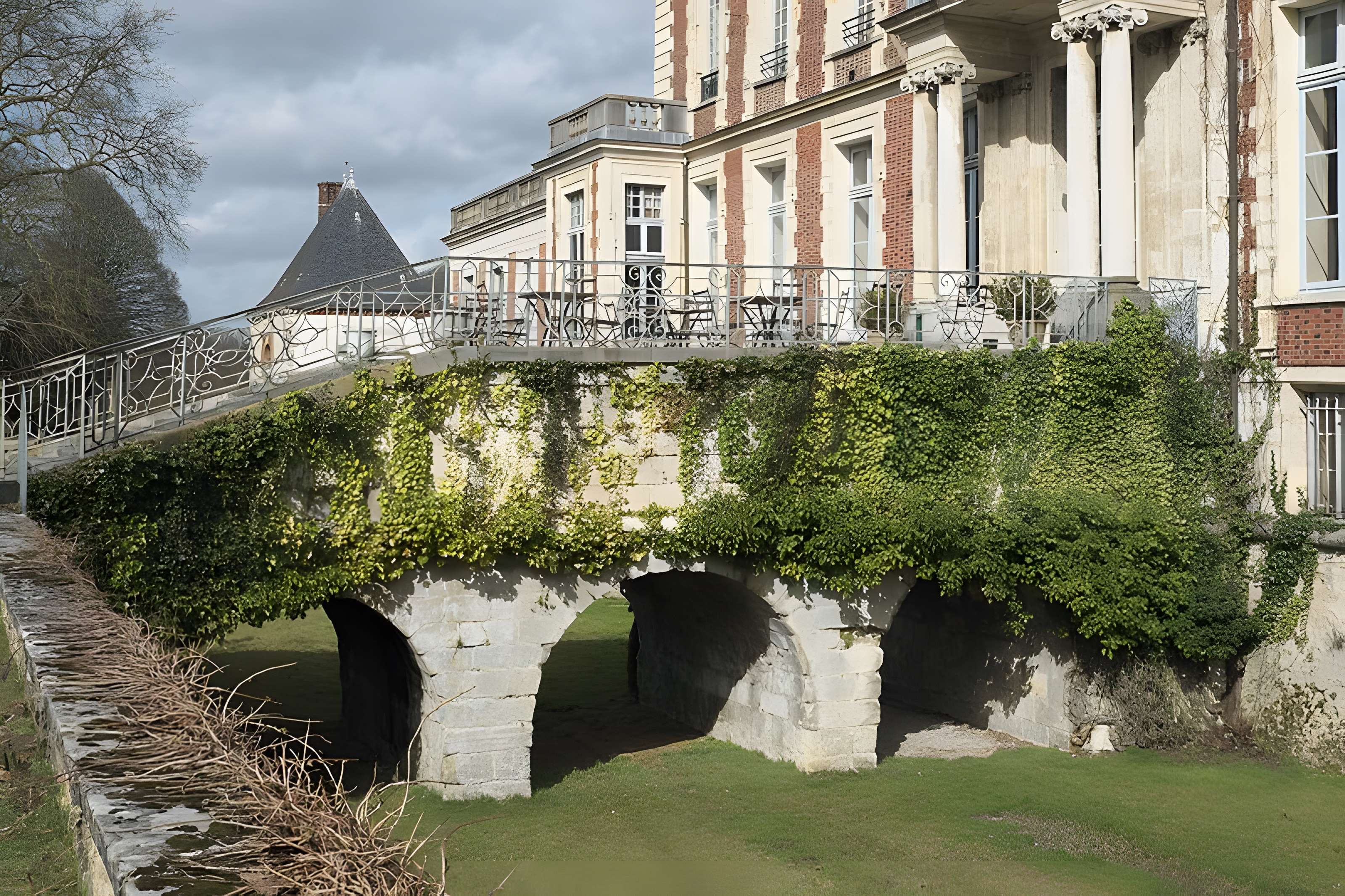 Château de la Grange à Yerres