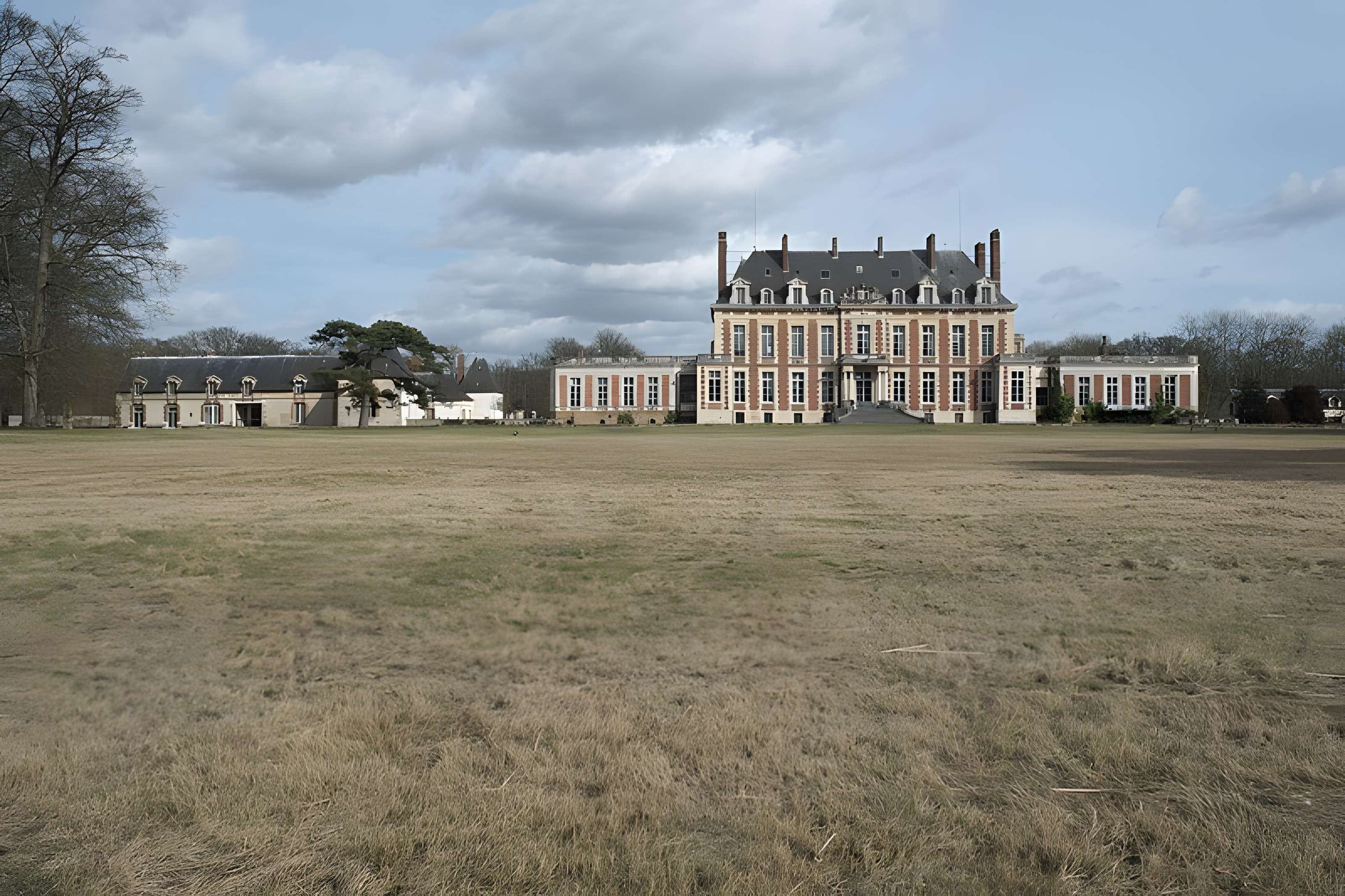 Château de la Grange à Yerres