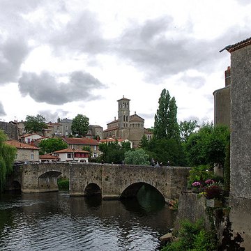 pont de la vallee a clisson