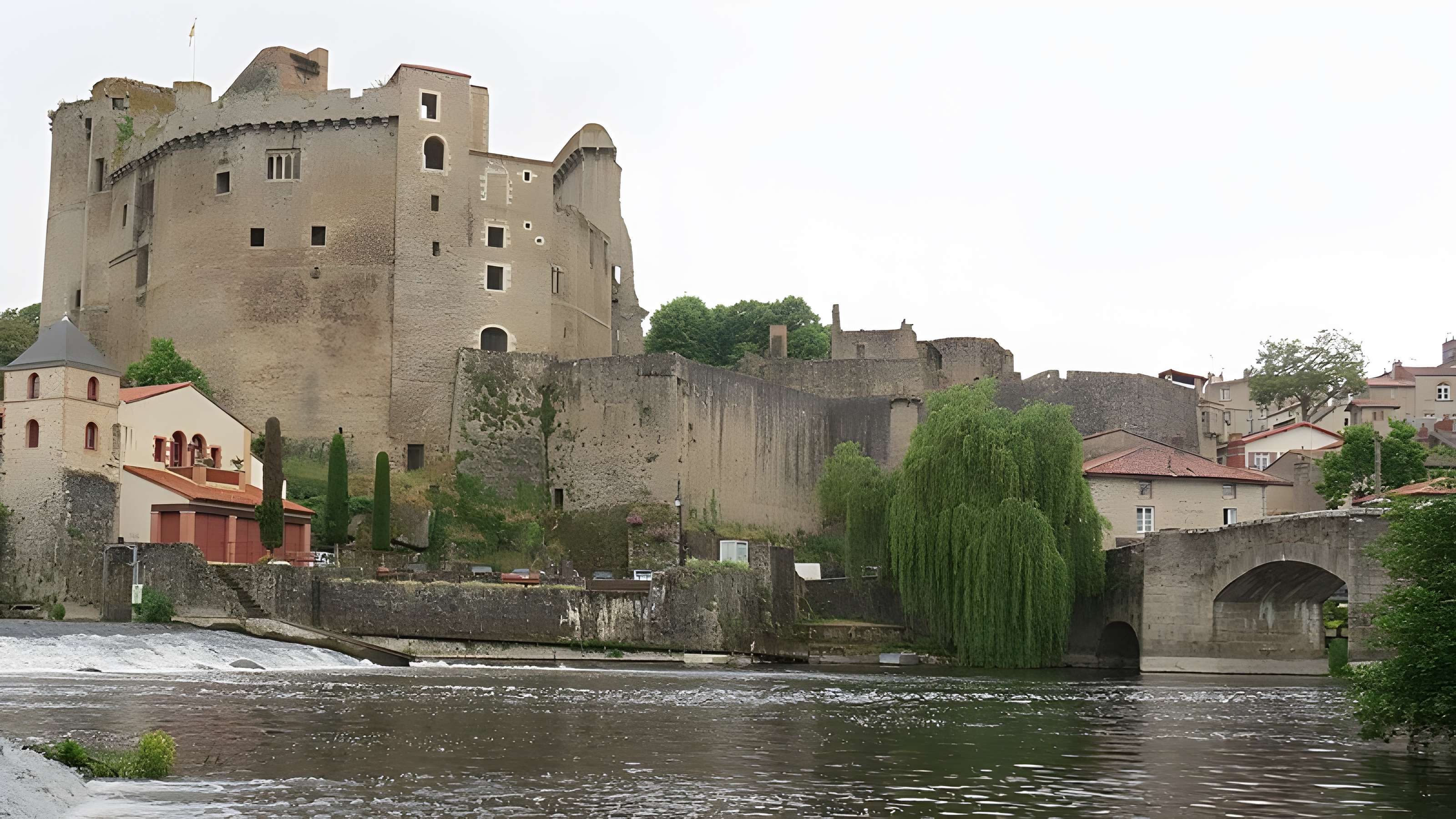 Pont de la Vallée à Clisson