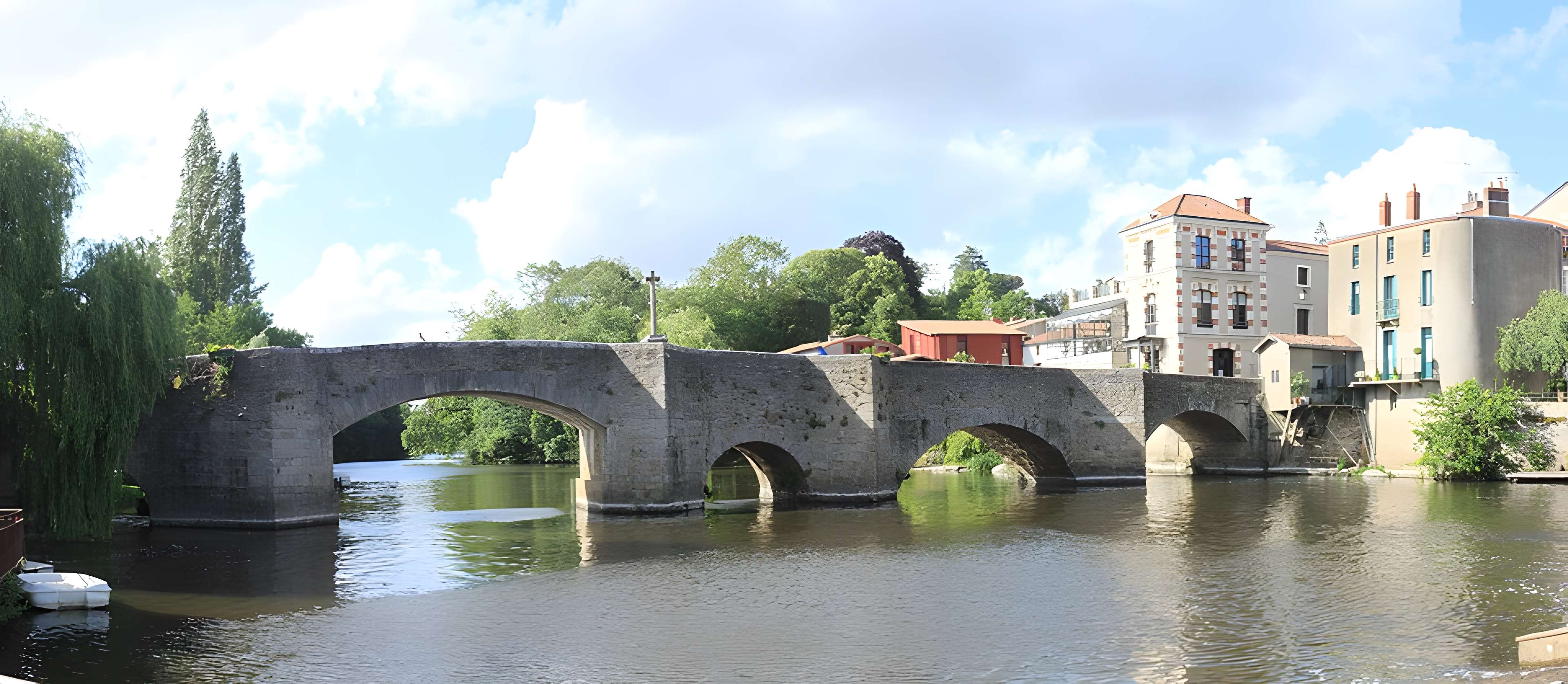 Pont de la Vallée à Clisson