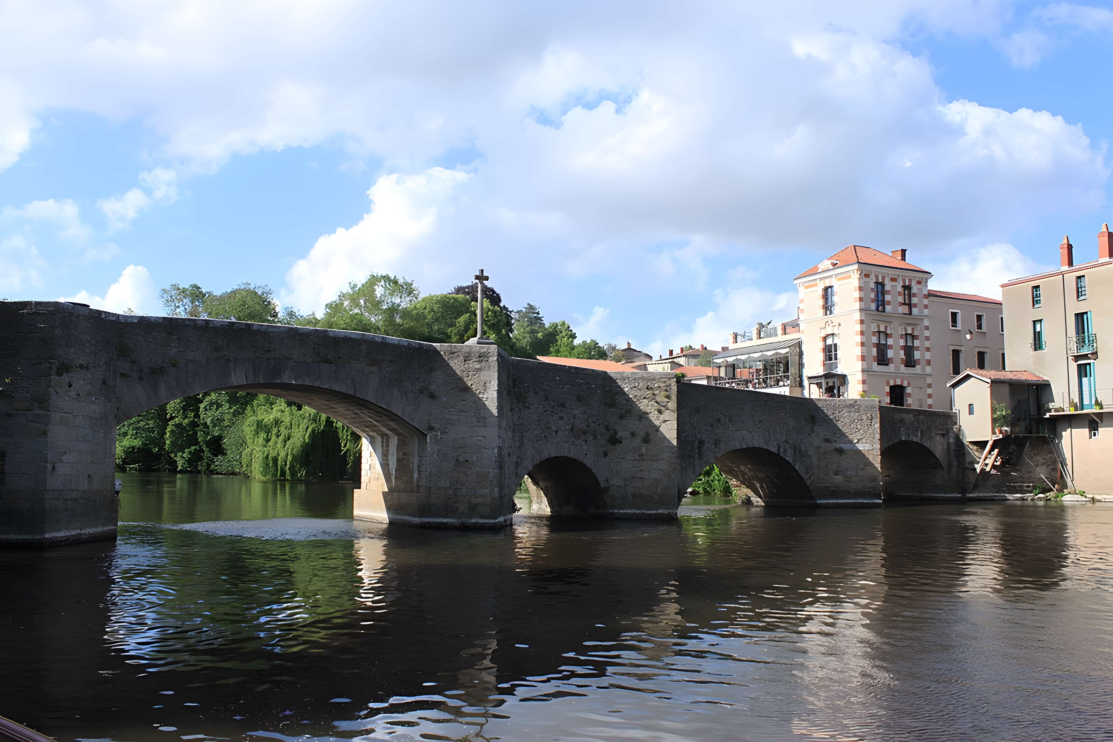 Pont de la Vallée à Clisson