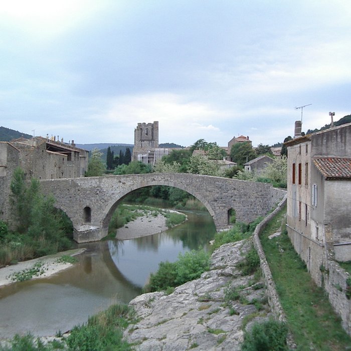 Photo de Pont de lAbbaye à Lagrasse