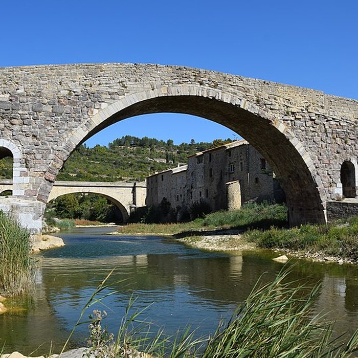 Photo de Pont de lAbbaye à Lagrasse