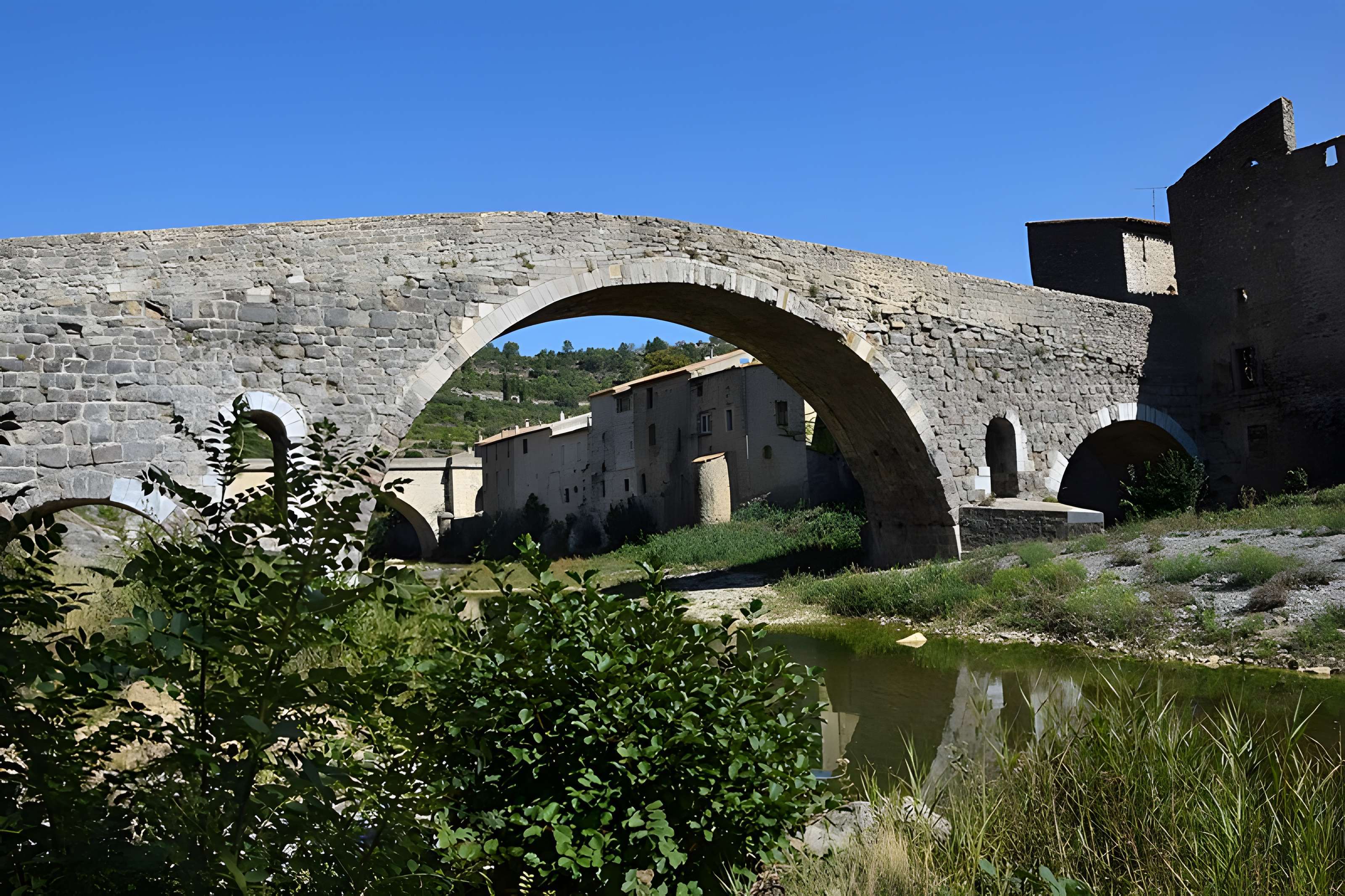 Pont de l'Abbaye à Lagrasse