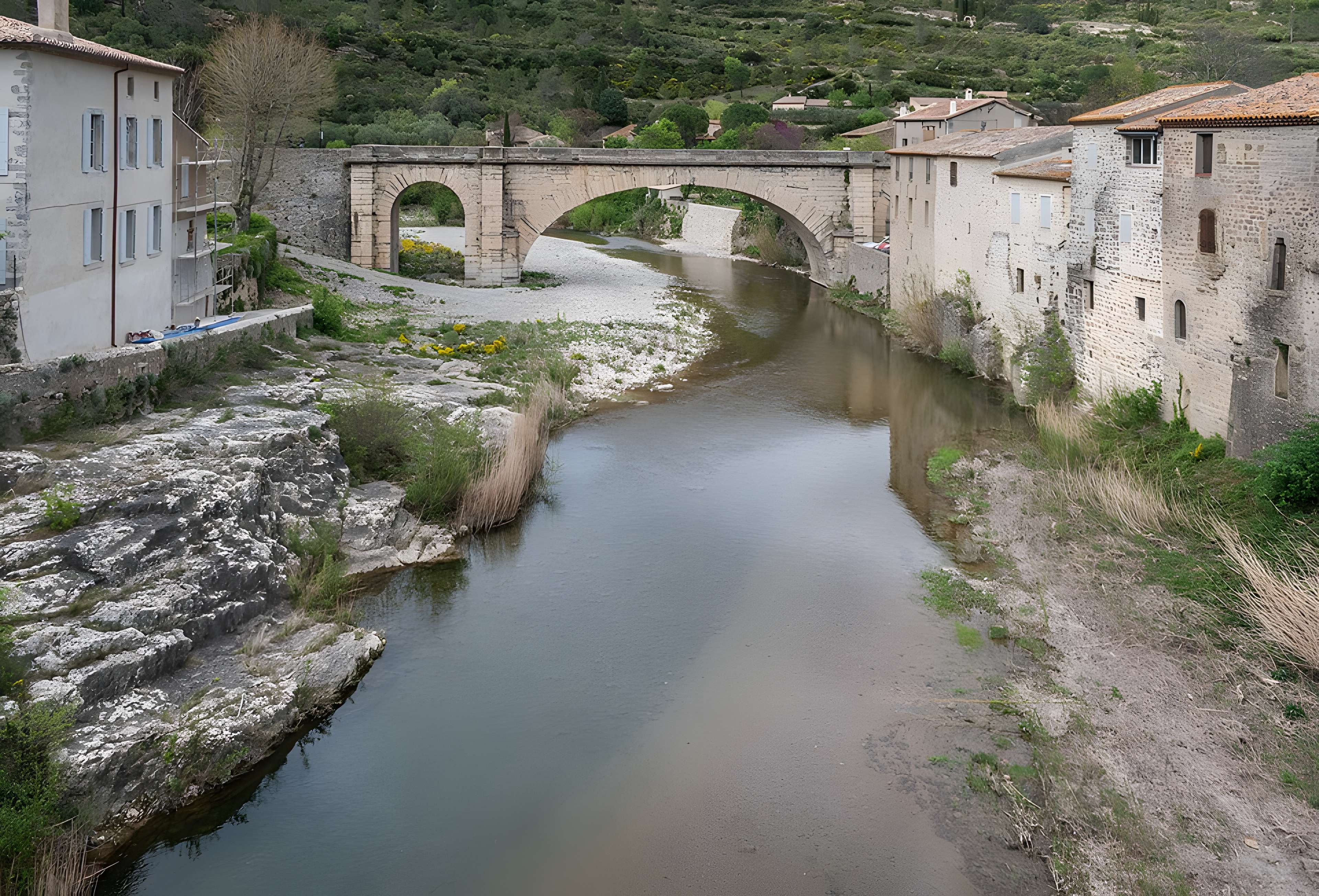 Pont de l'Abbaye à Lagrasse