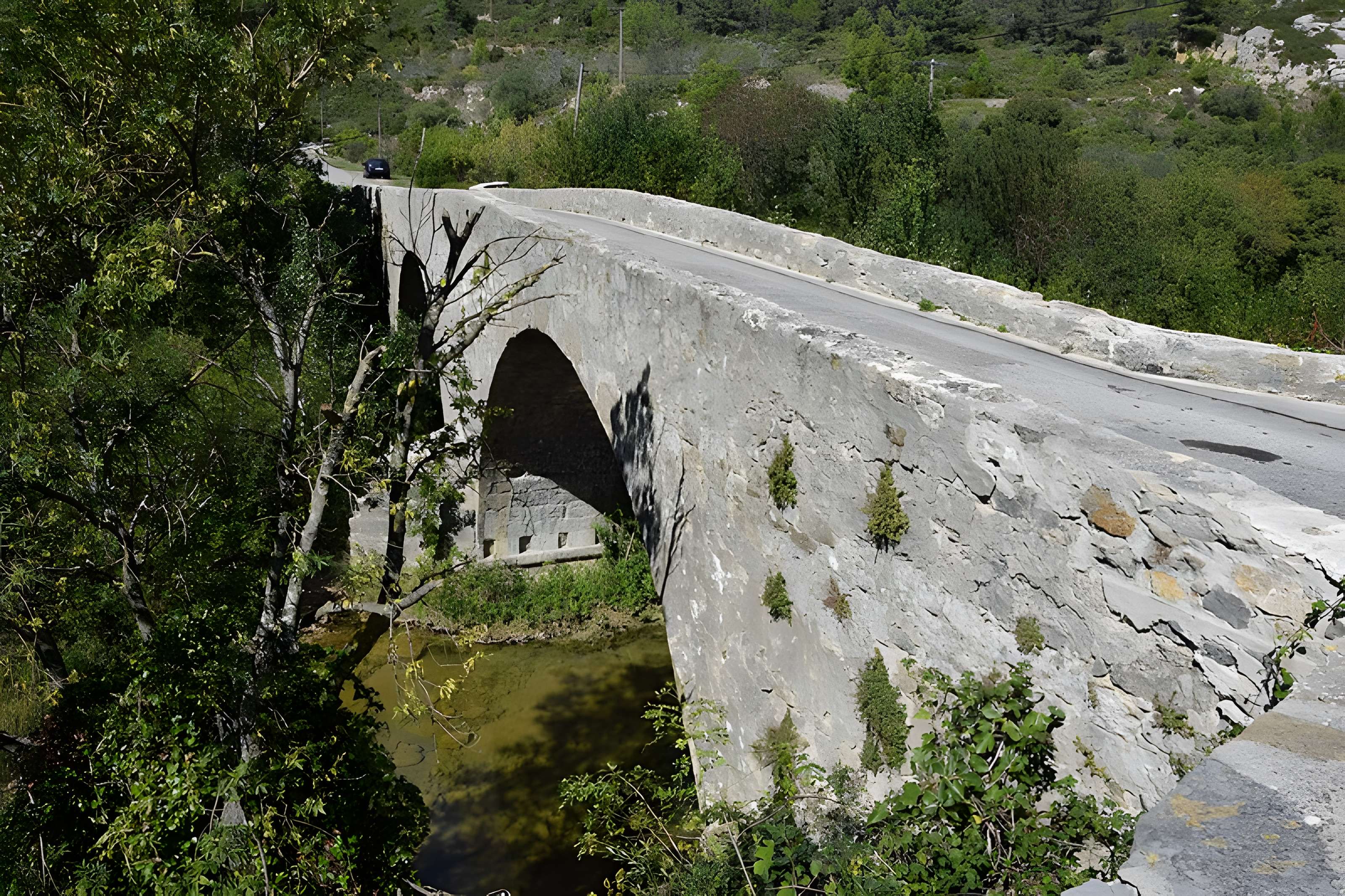 Pont de l'Alsou à Lagrasse