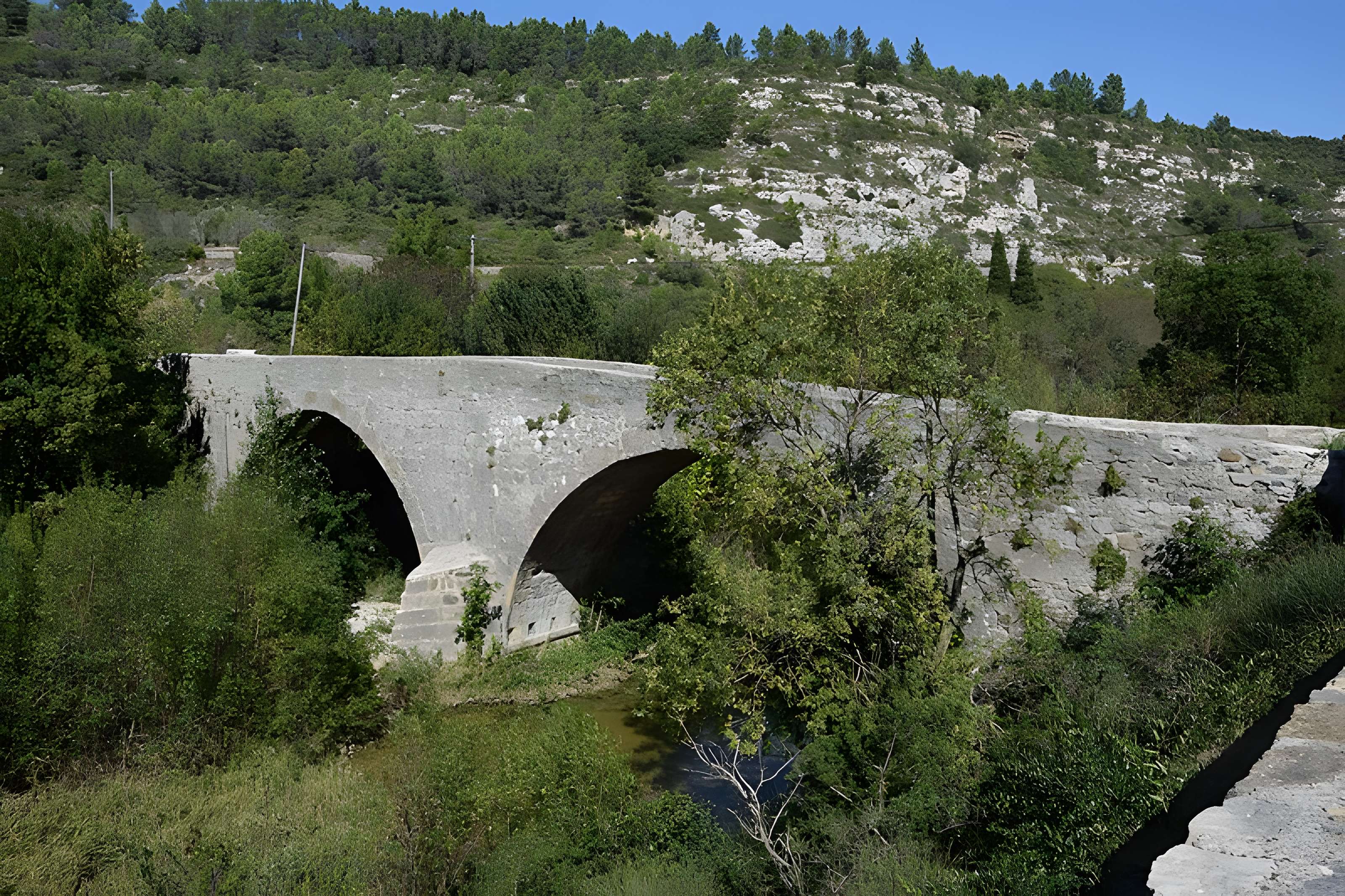 Pont de l'Alsou à Lagrasse
