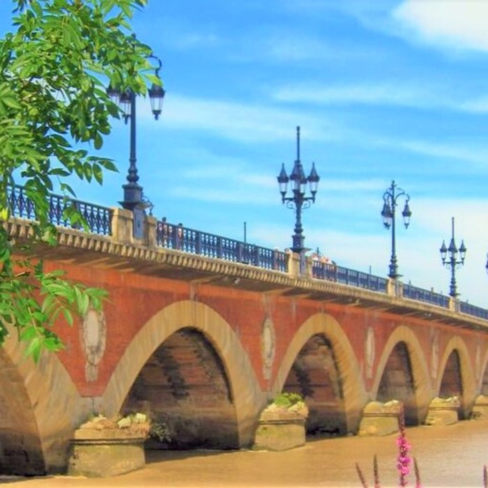 Photo de Pont de pierre à Bordeaux