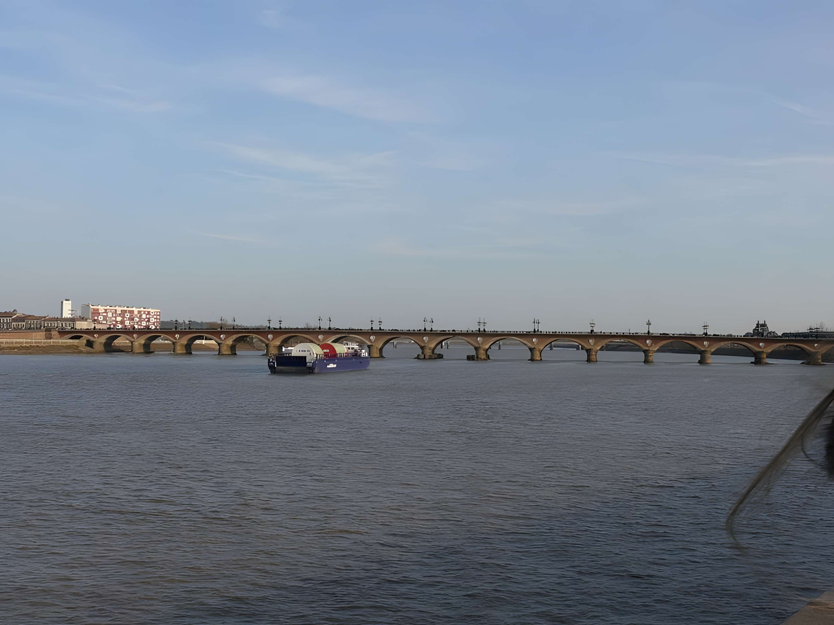 Pont de pierre à Bordeaux