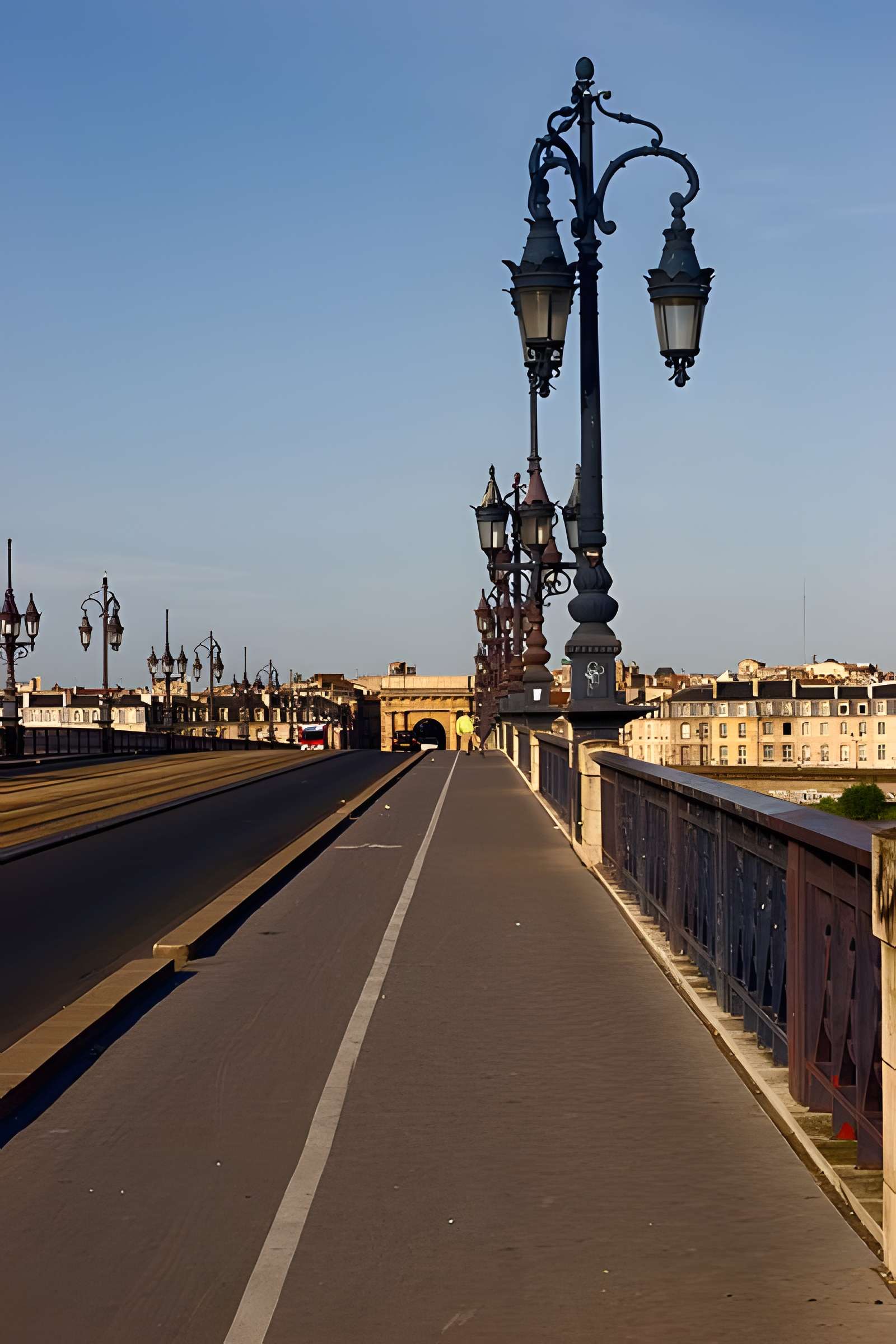 Pont de pierre à Bordeaux