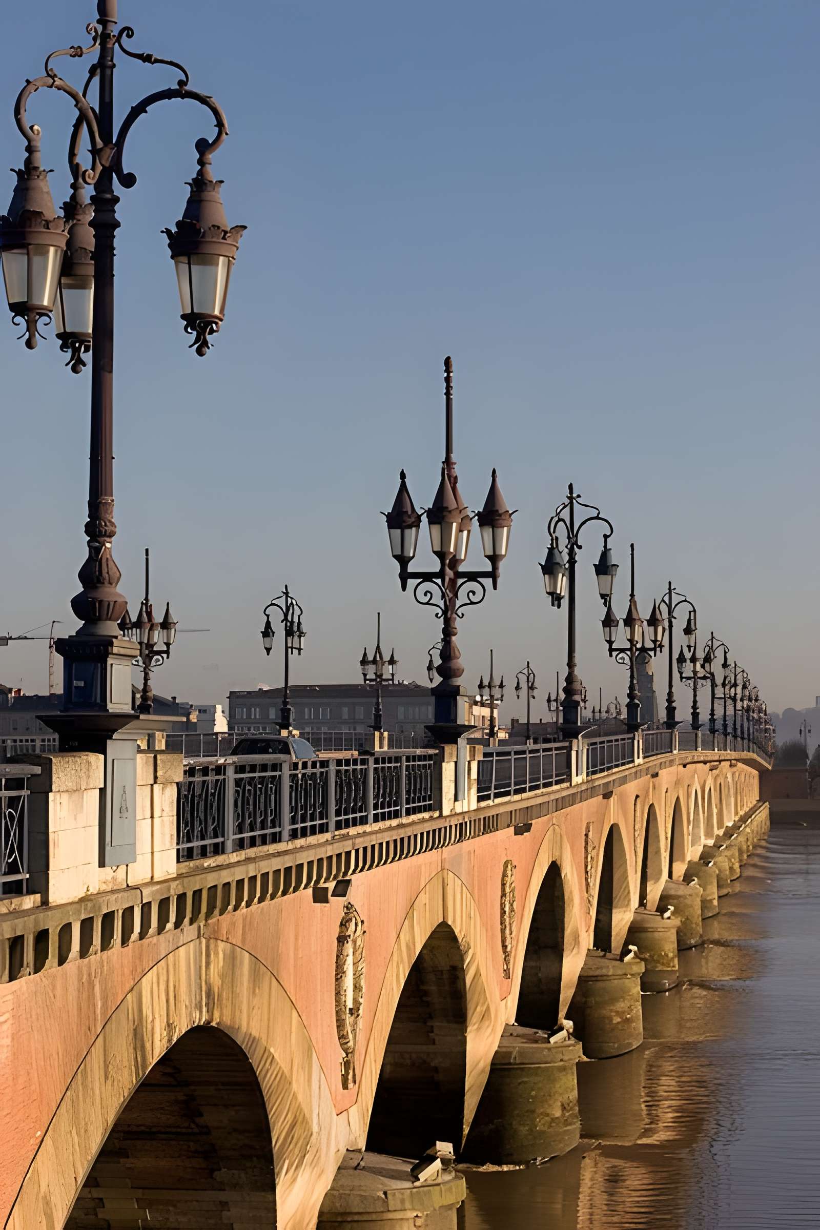Pont de pierre à Bordeaux