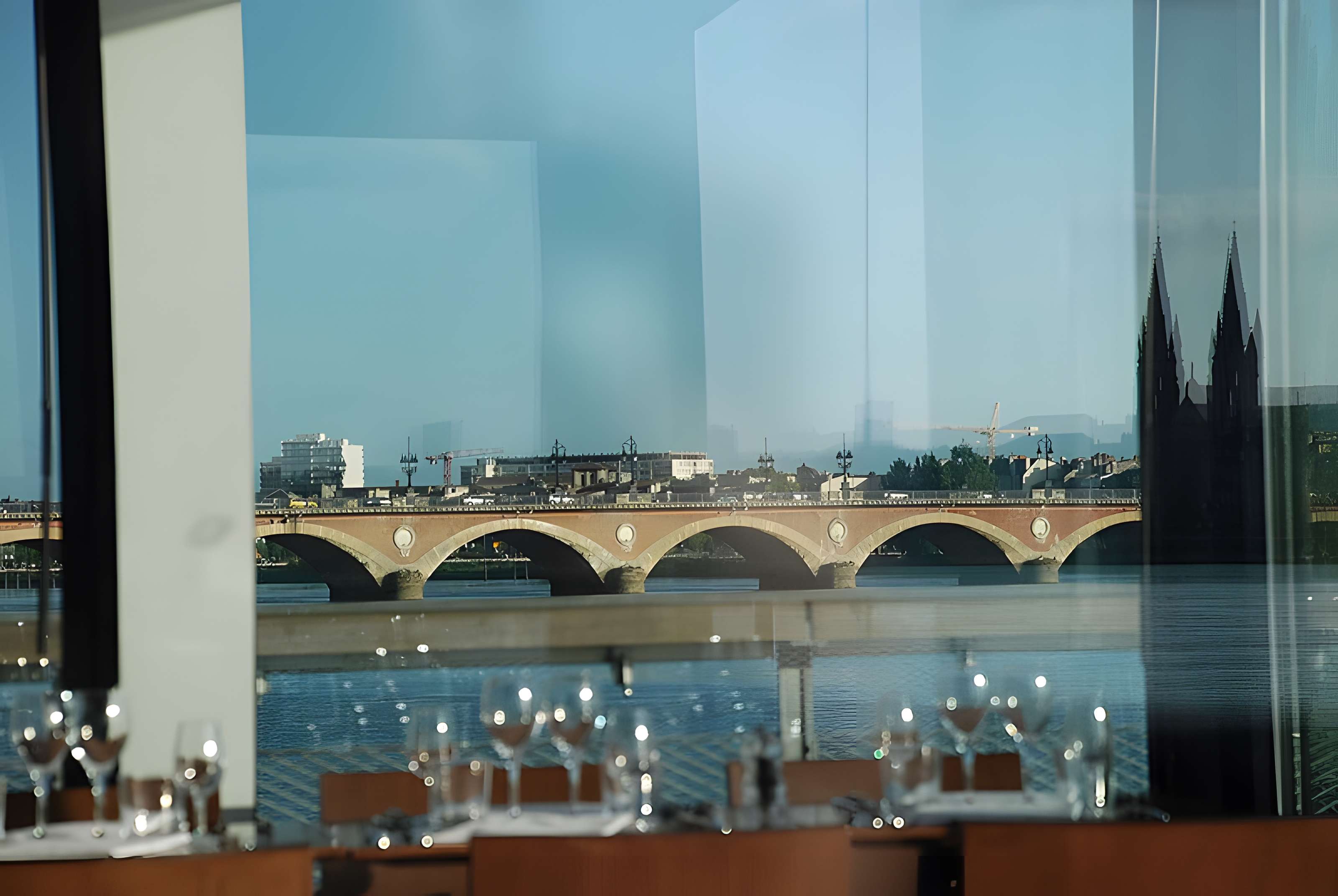 Pont de pierre à Bordeaux