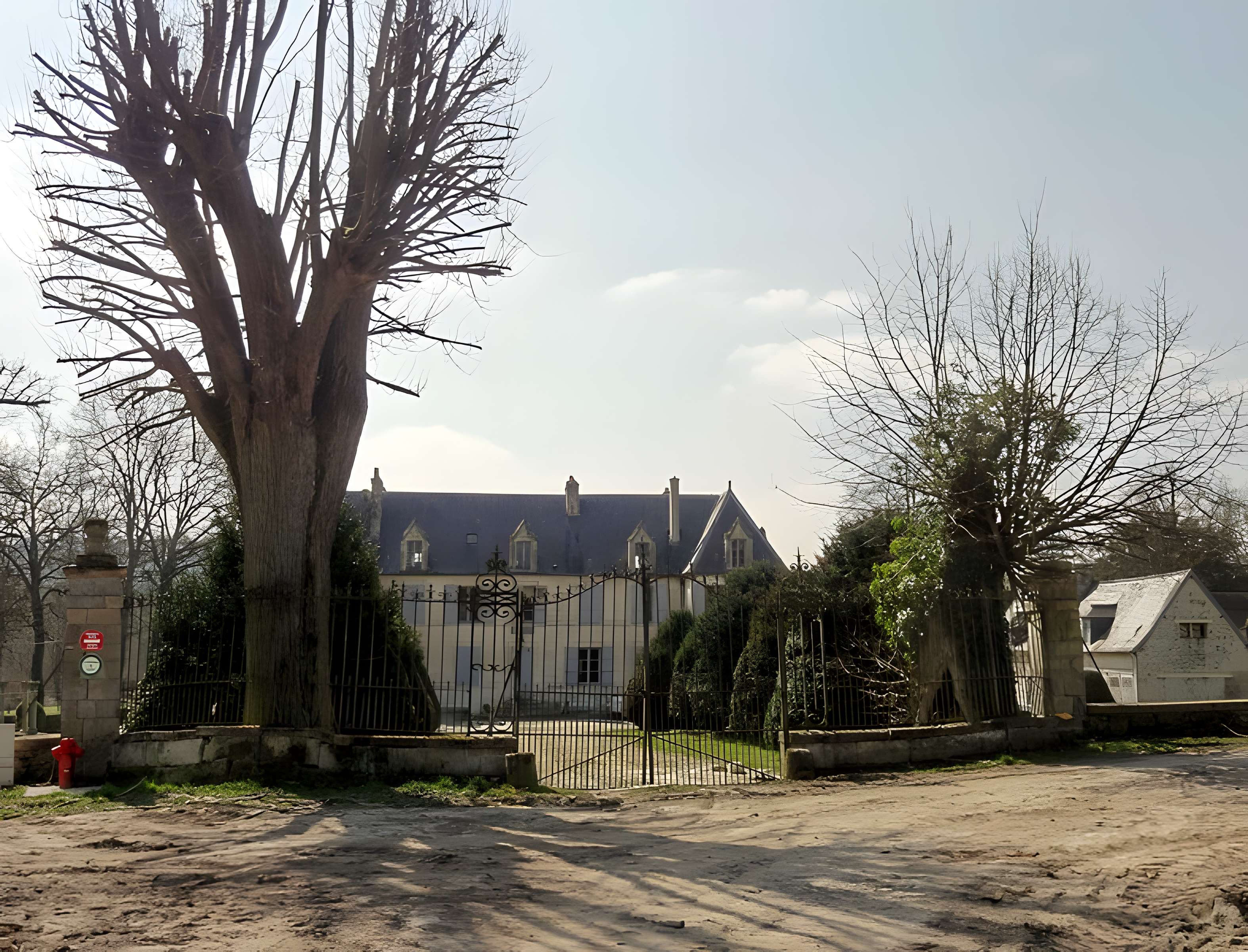 Château de la Mothe à Béthisy-Saint-Martin