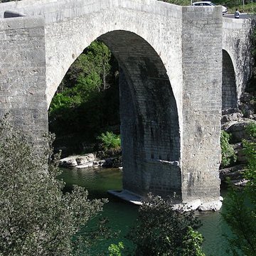 Pont de Saint-Étienne dIssensac à Brissac