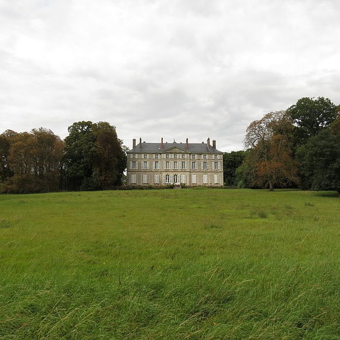 Photo de Château de la Roche à Noyant-la-Gravoyère