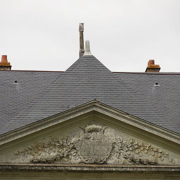 Château de la Roche à Noyant-la-Gravoyère