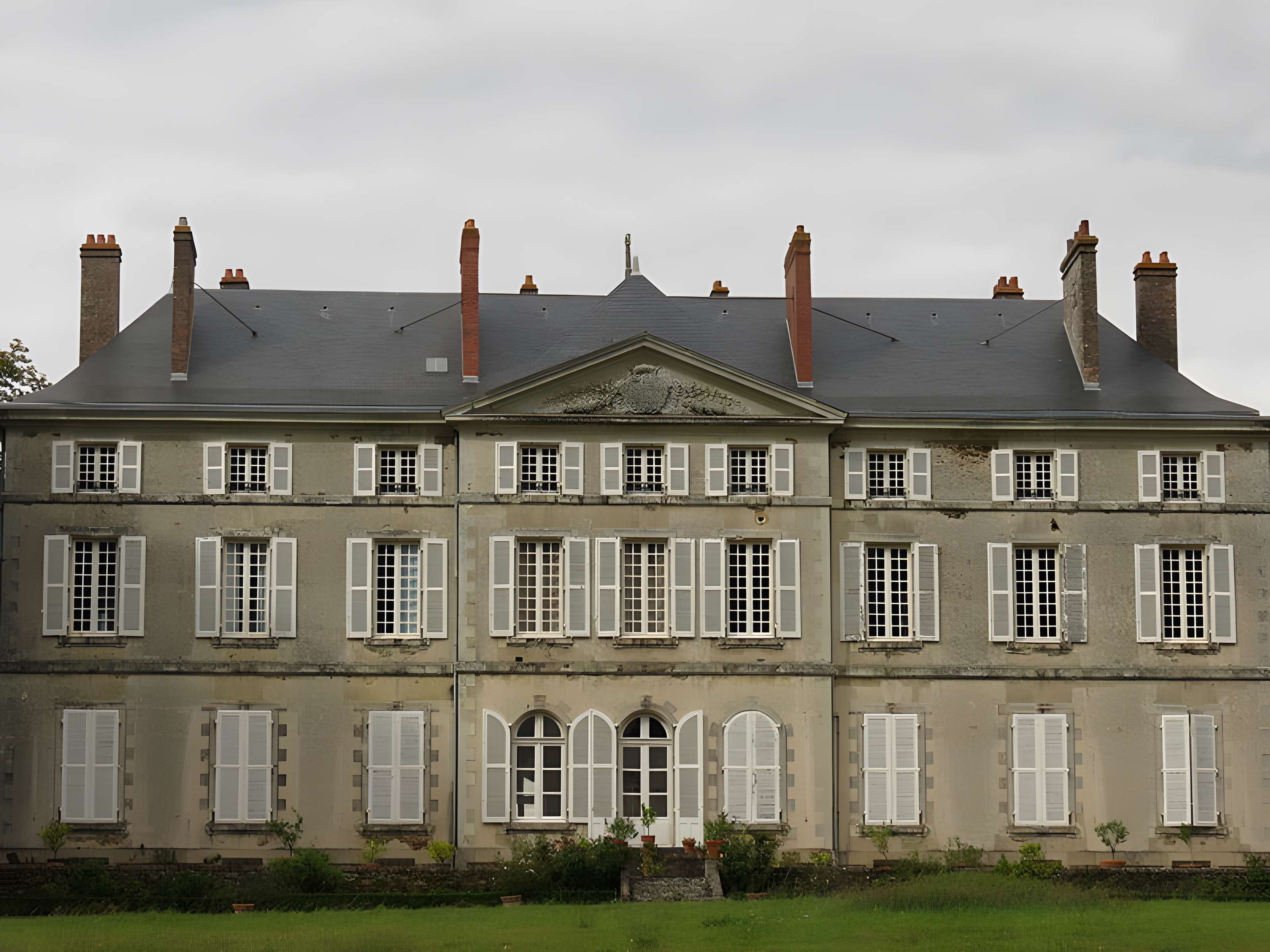 Château de la Roche à Noyant-la-Gravoyère