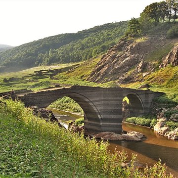 Pont de Tréboul à Sainte-Marie