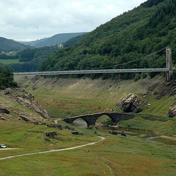 Pont de Tréboul à Sainte-Marie