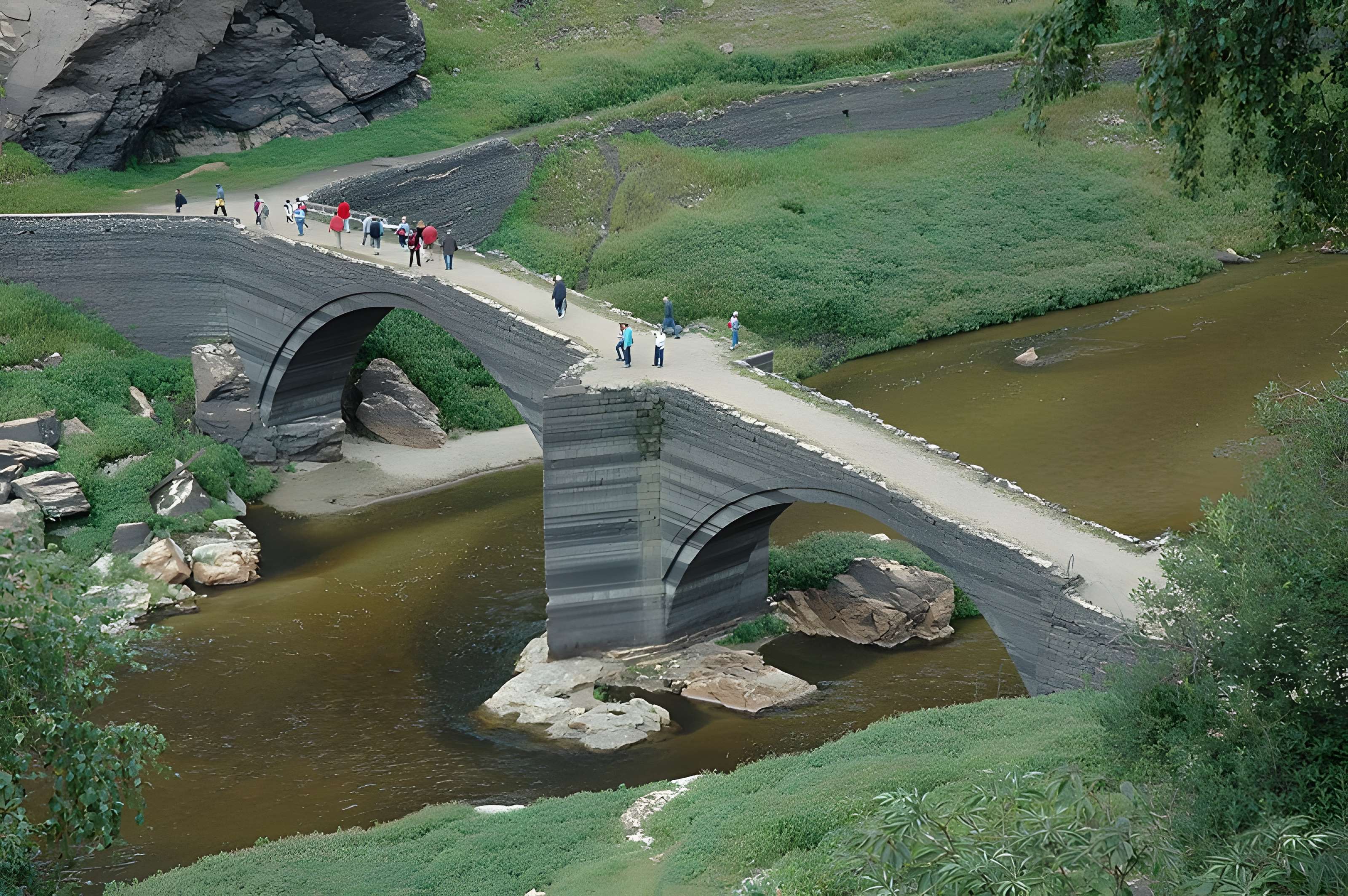 Pont de Tréboul à Sainte-Marie