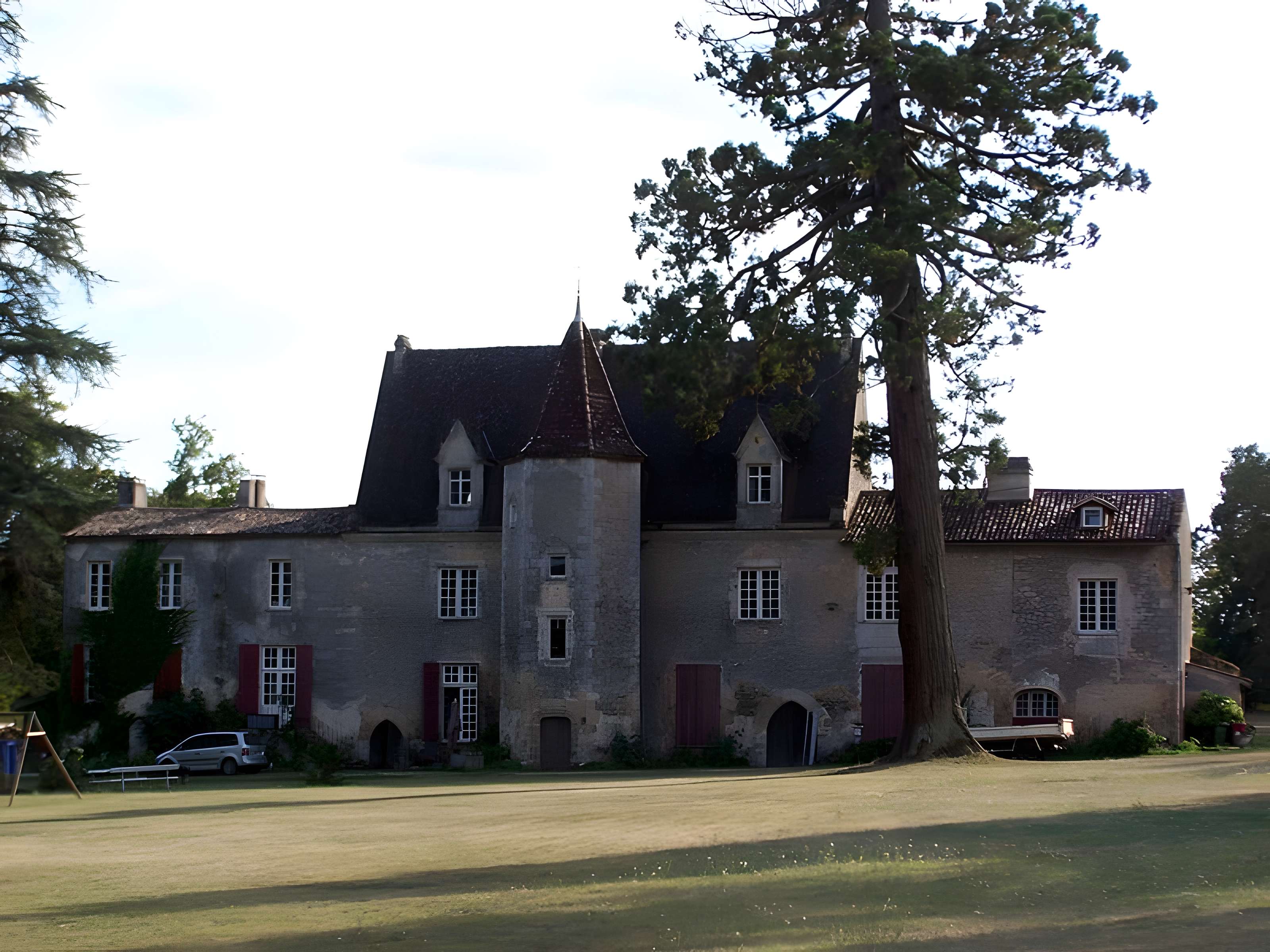 Château de La Salle à Pujols-sur-Ciron