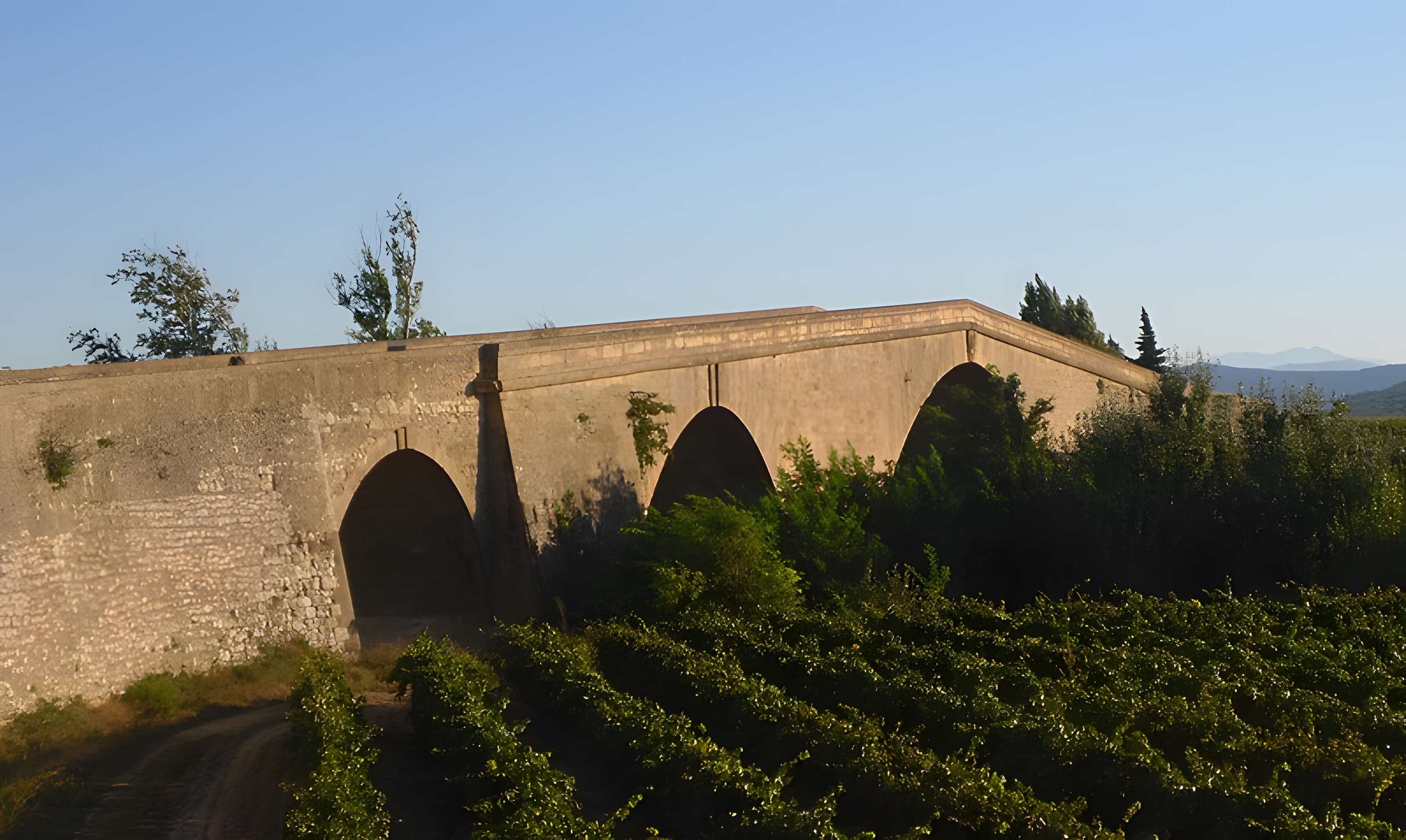 Pont des États de Languedoc à Ornaisons