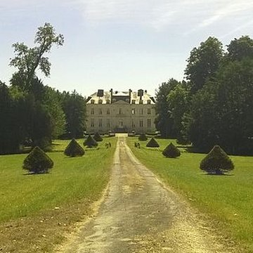 Château de la Tour à Saint-Pierre-Canivet