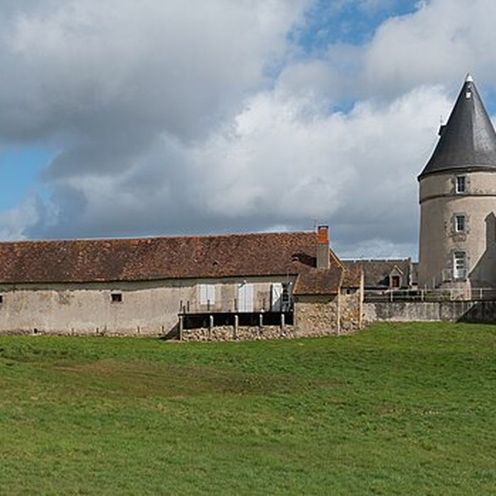 Photo de Château de la Tour aux Paulmes