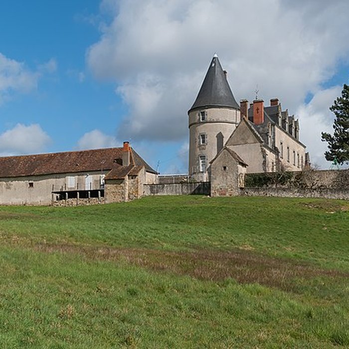Photo de Château de la Tour aux Paulmes