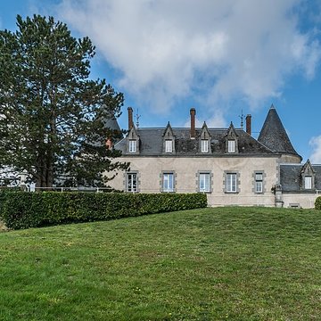 Château de la Tour aux Paulmes