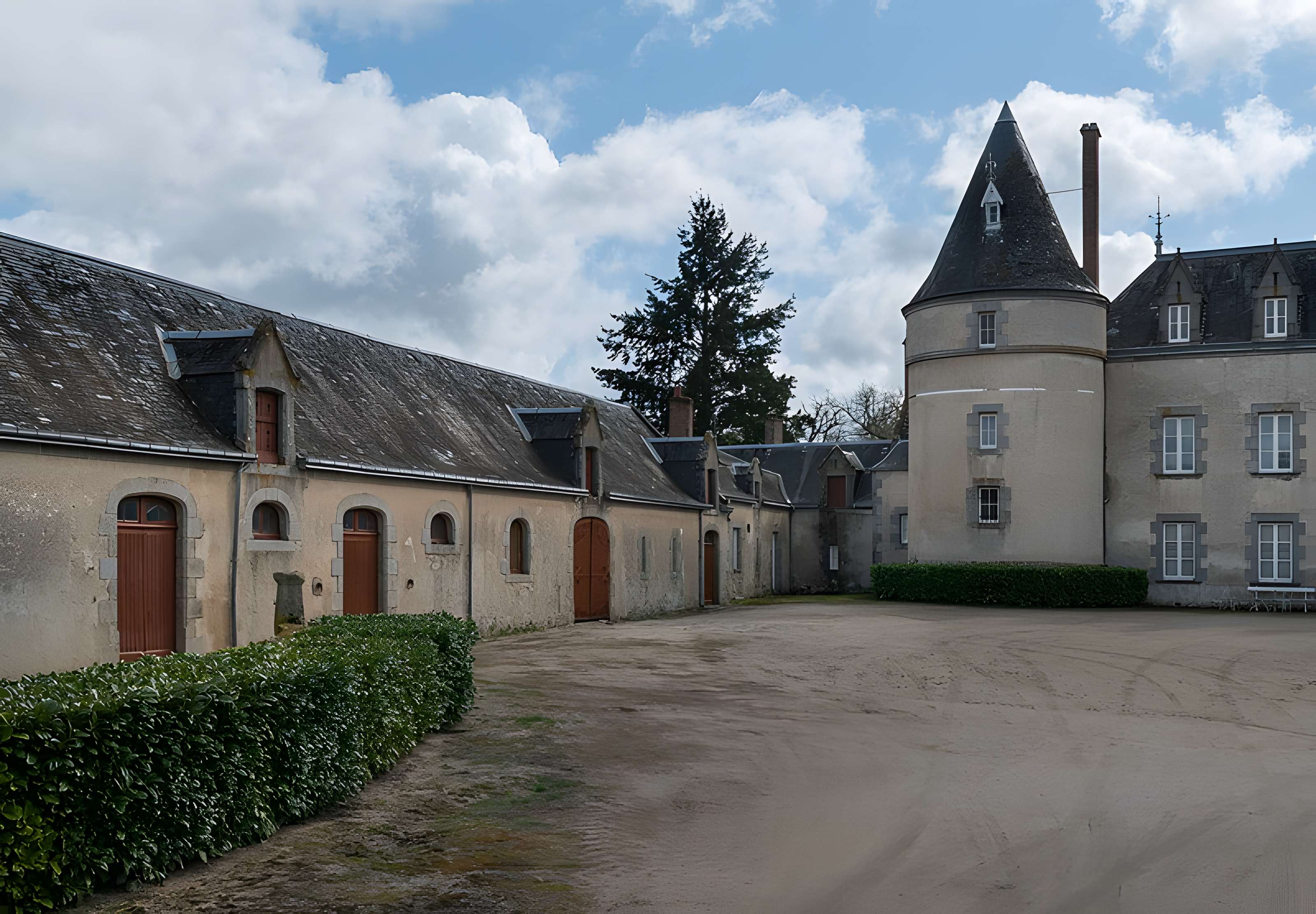 Château de la Tour aux Paulmes