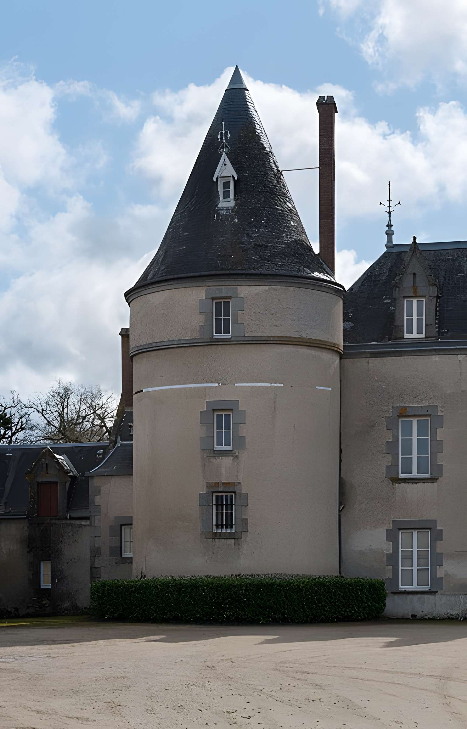 Château de la Tour aux Paulmes