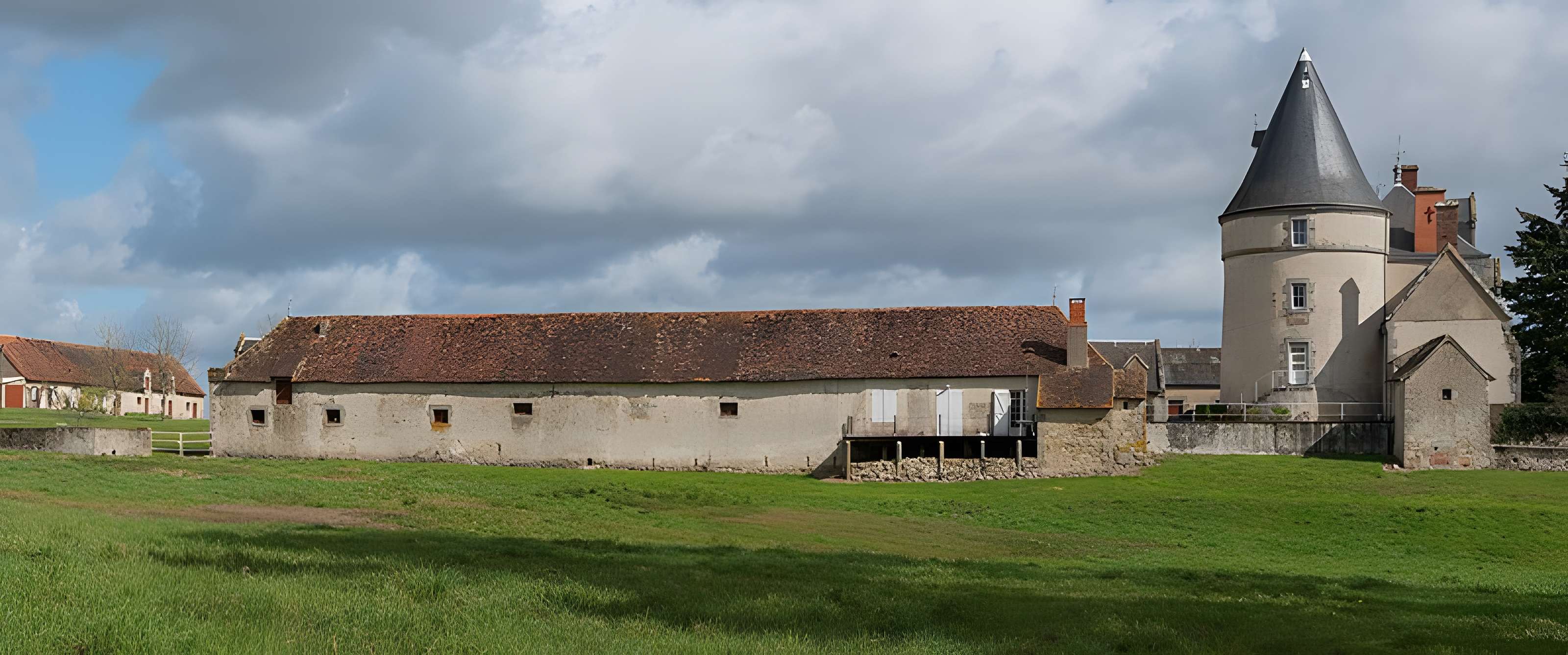 Château de la Tour aux Paulmes