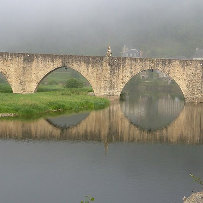 Photo de Pont dit dEstaing à Estaing