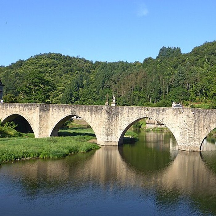 Photo de Pont dit dEstaing à Estaing