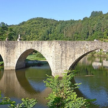 Pont dit dEstaing à Estaing