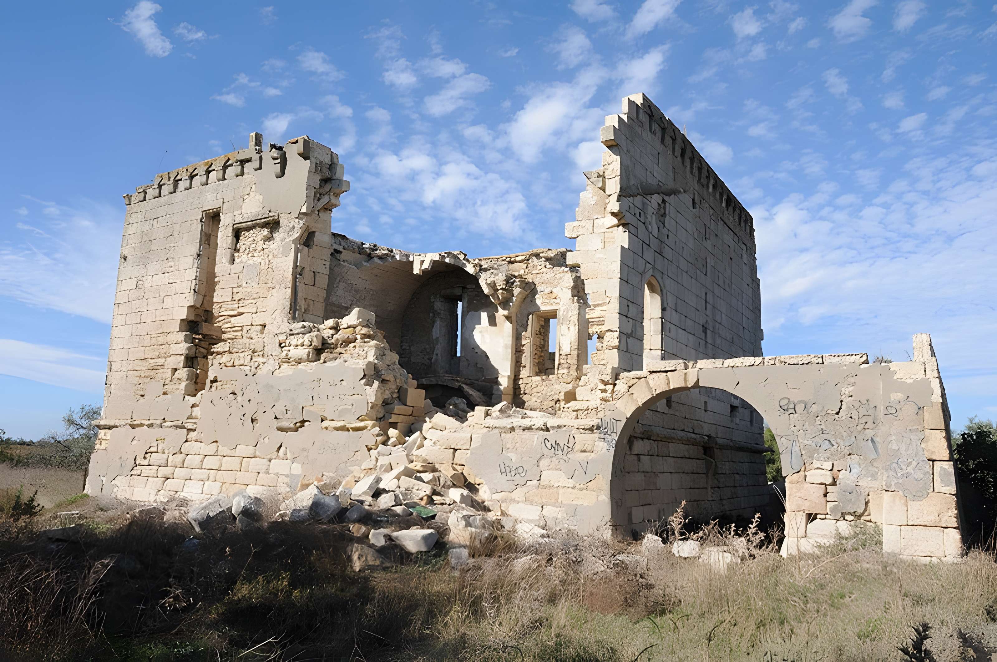 La Tourvieille (ou château de la Tourvieille ou Tour du Tanpan)