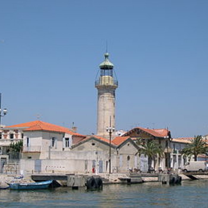 Photo de Ancien phare du Grau dAigues-Mortes ou du Grau-du-Roi