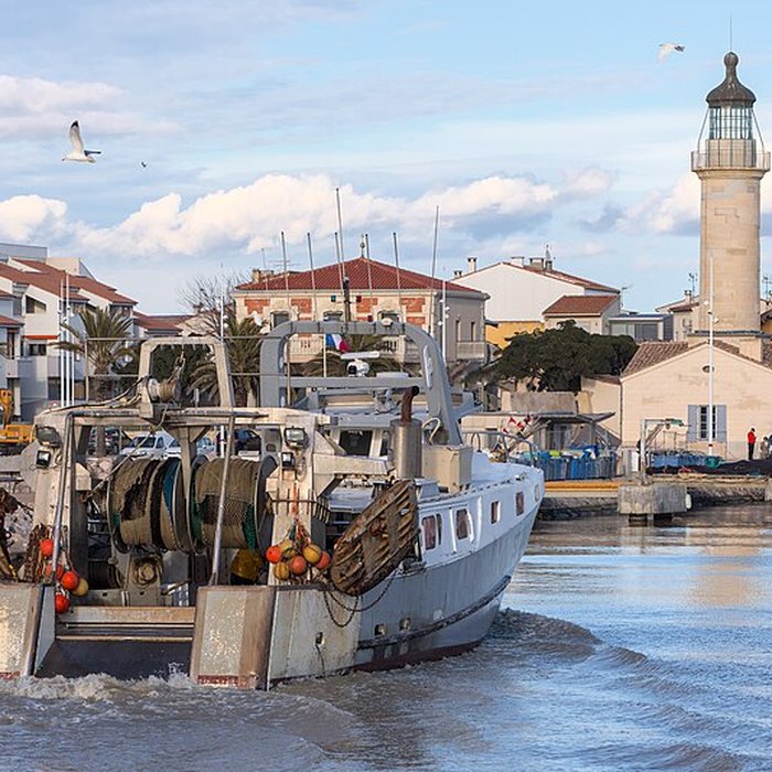 Photo de Ancien phare du Grau dAigues-Mortes ou du Grau-du-Roi