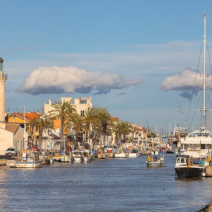 Photo de Ancien phare du Grau dAigues-Mortes ou du Grau-du-Roi