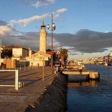 Ancien phare du Grau dAigues-Mortes ou du Grau-du-Roi