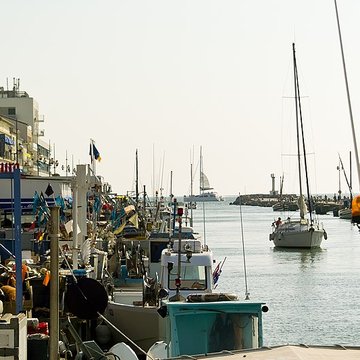 Ancien phare du Grau dAigues-Mortes ou du Grau-du-Roi
