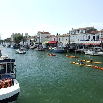 Ancien phare du Grau dAigues-Mortes ou du Grau-du-Roi