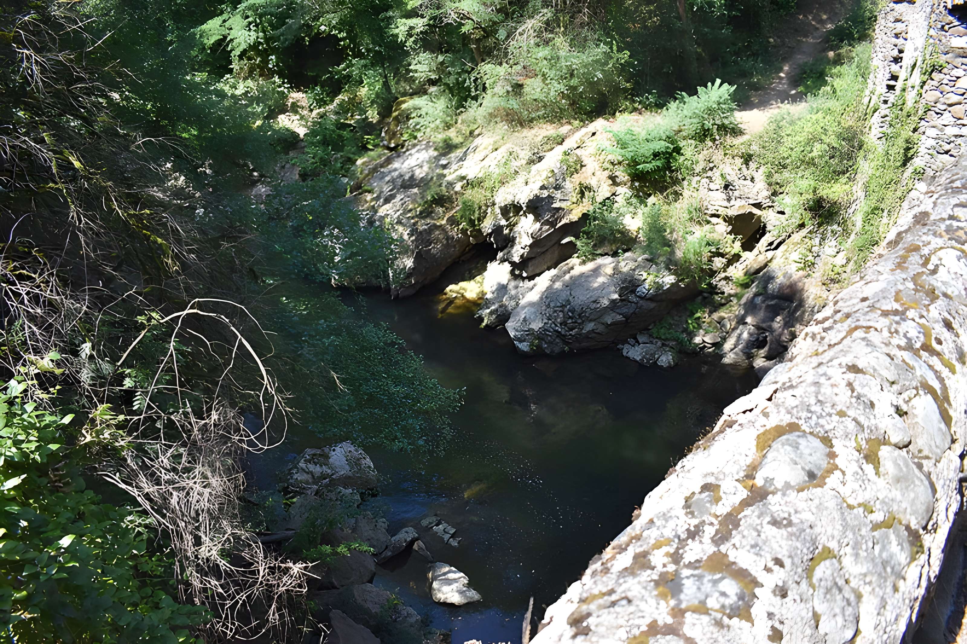 Pont du Diable sur l'Ariège, près de Mercus-Carrabet