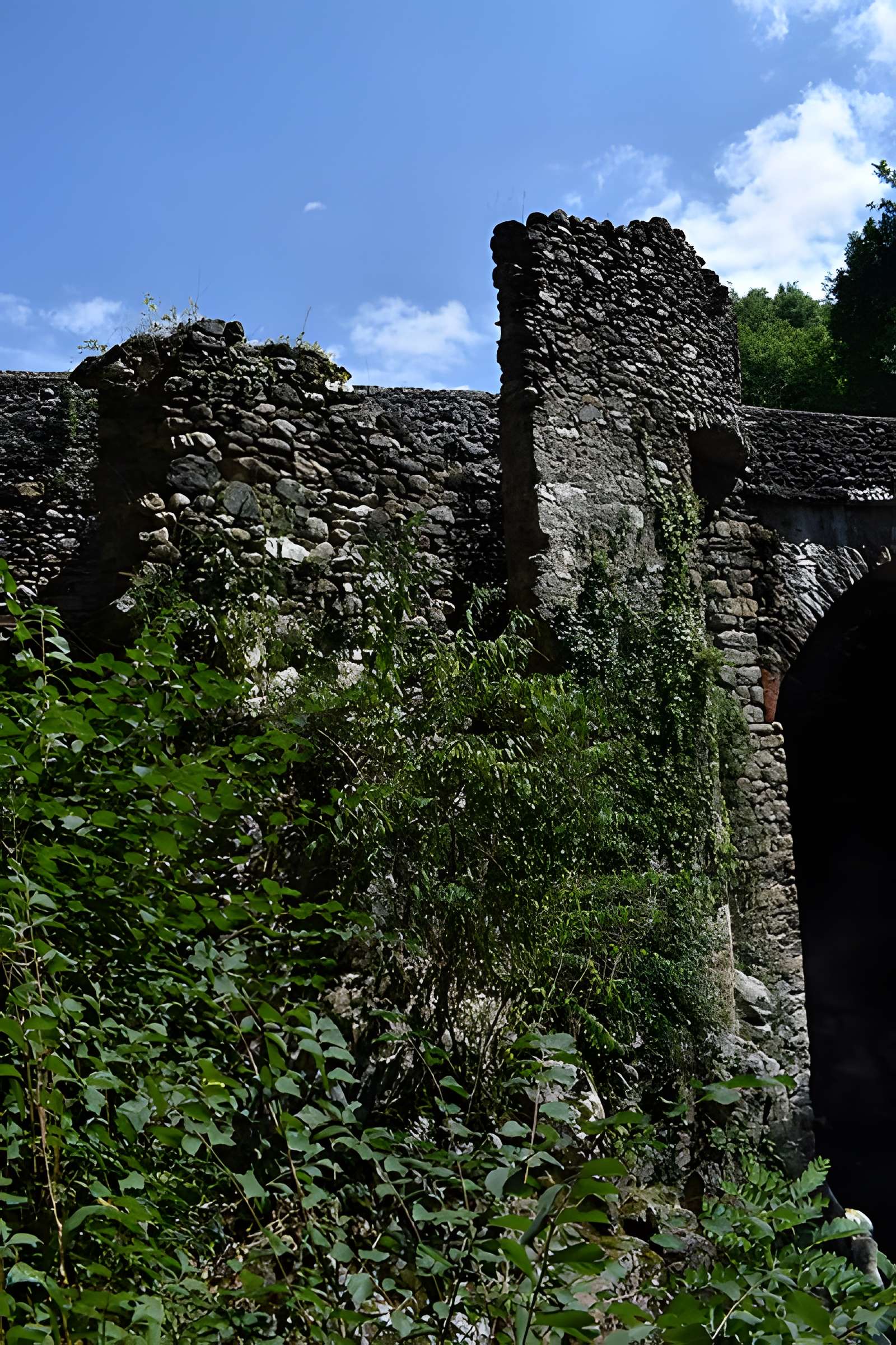 Pont du Diable sur l'Ariège, près de Mercus-Carrabet